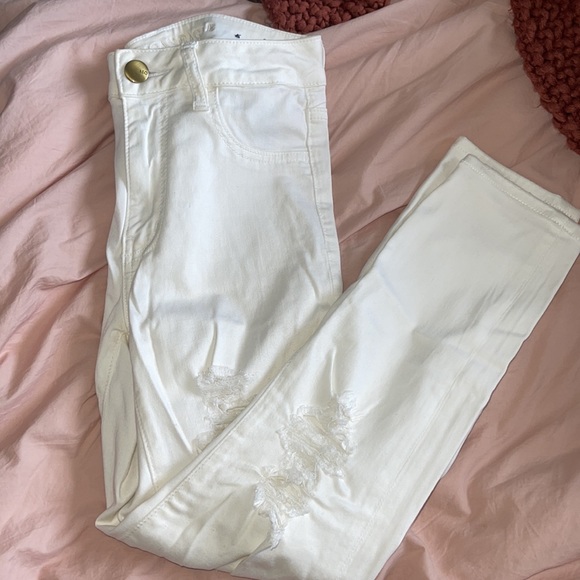 American Eagle Stretch White Jeans - Picture 6 of 6